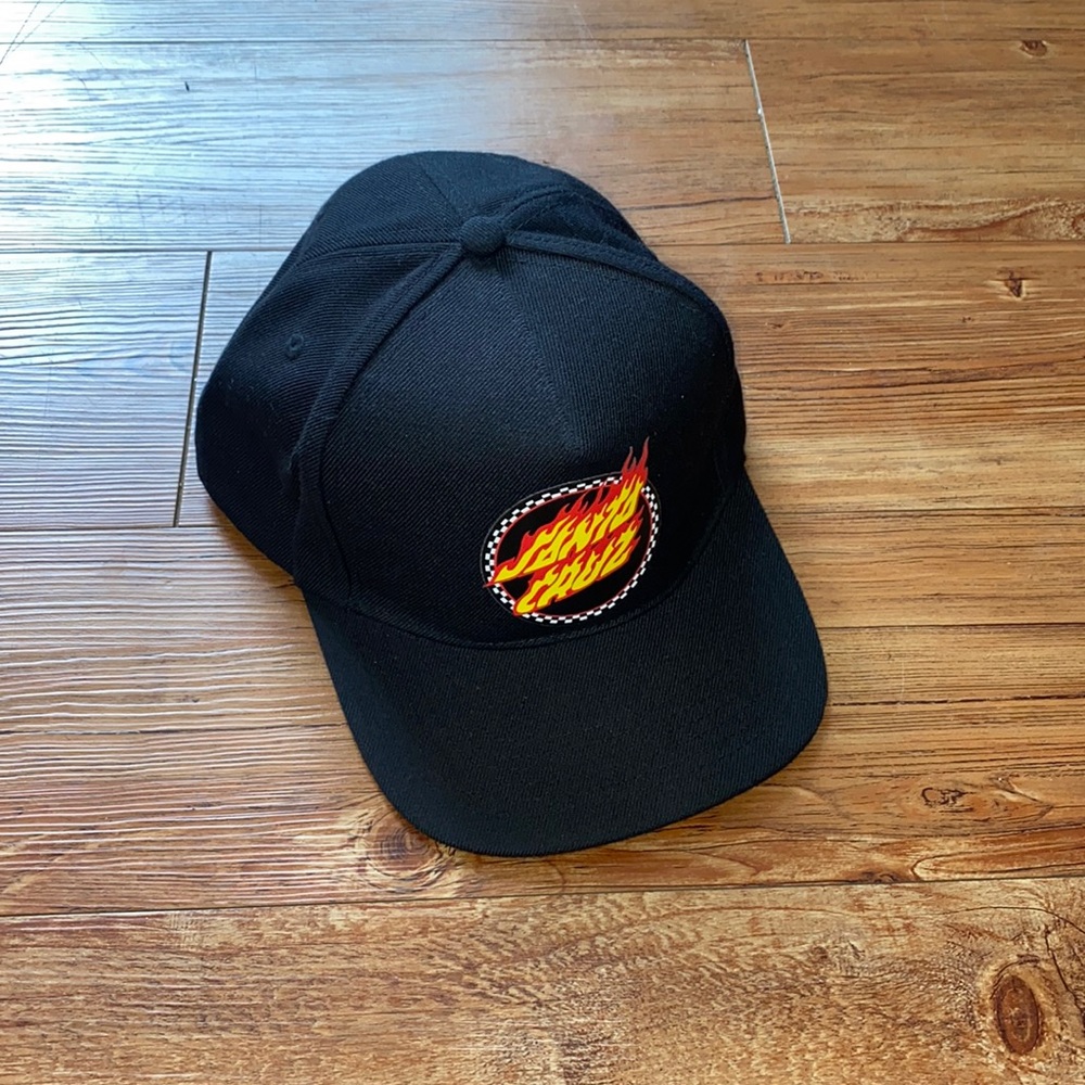 *NWT Santa Cruz Skateboards Check Ringed Snapback Hat
